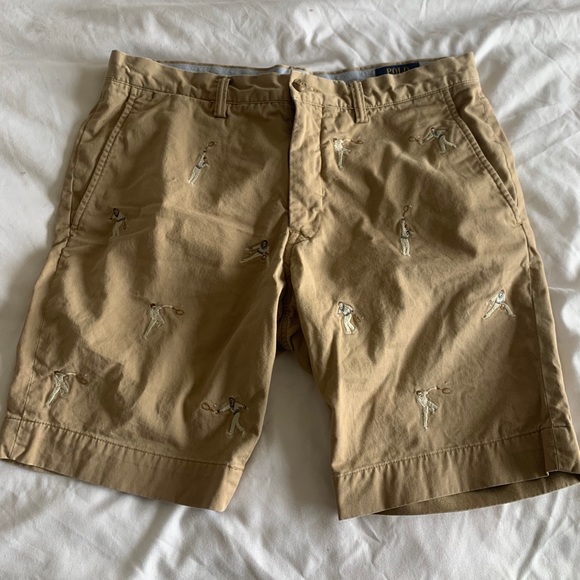 Men’s Shorts - Picture 2 of 4